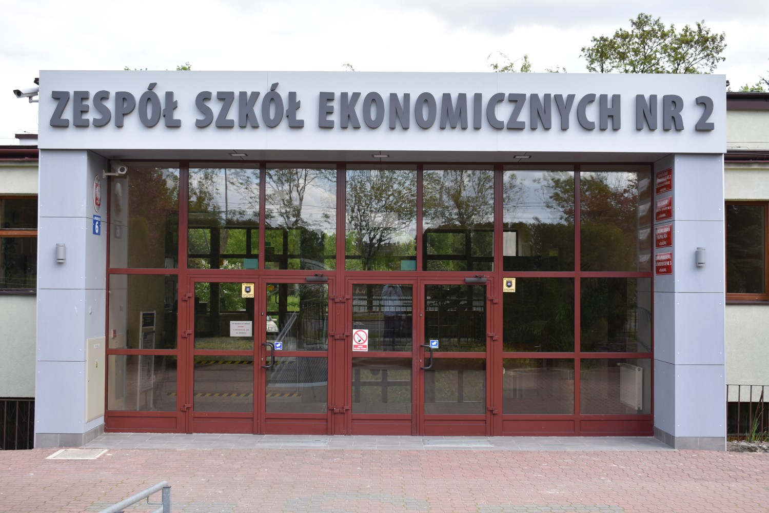 ZSE2 -  wejście